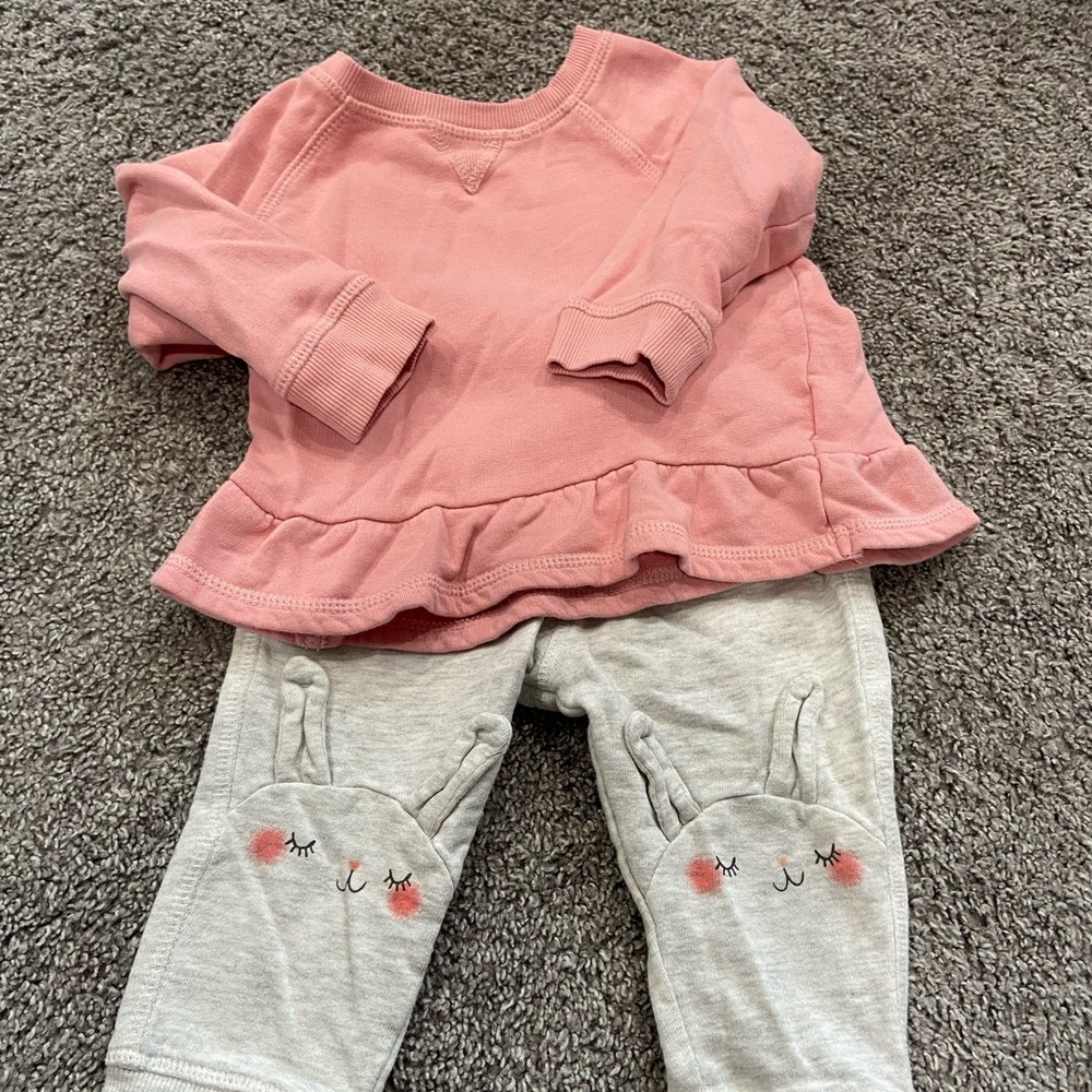 Cozy fashion bunny outfit